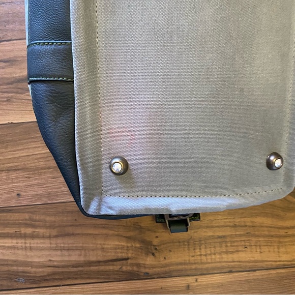 Links & Kings Canvas And Leather Duffle Bag 23”x13”x9” - Picture 6 of 10